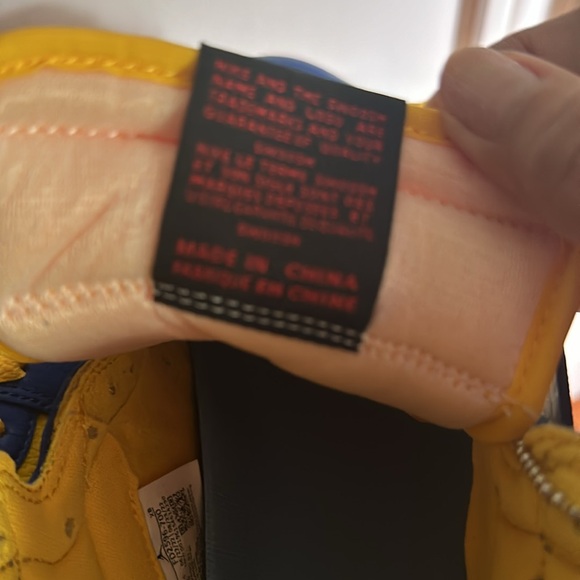 MENS 8.5/WM 10  air Jordan retro reverse Laney’s BNIB! - Picture 5 of 6